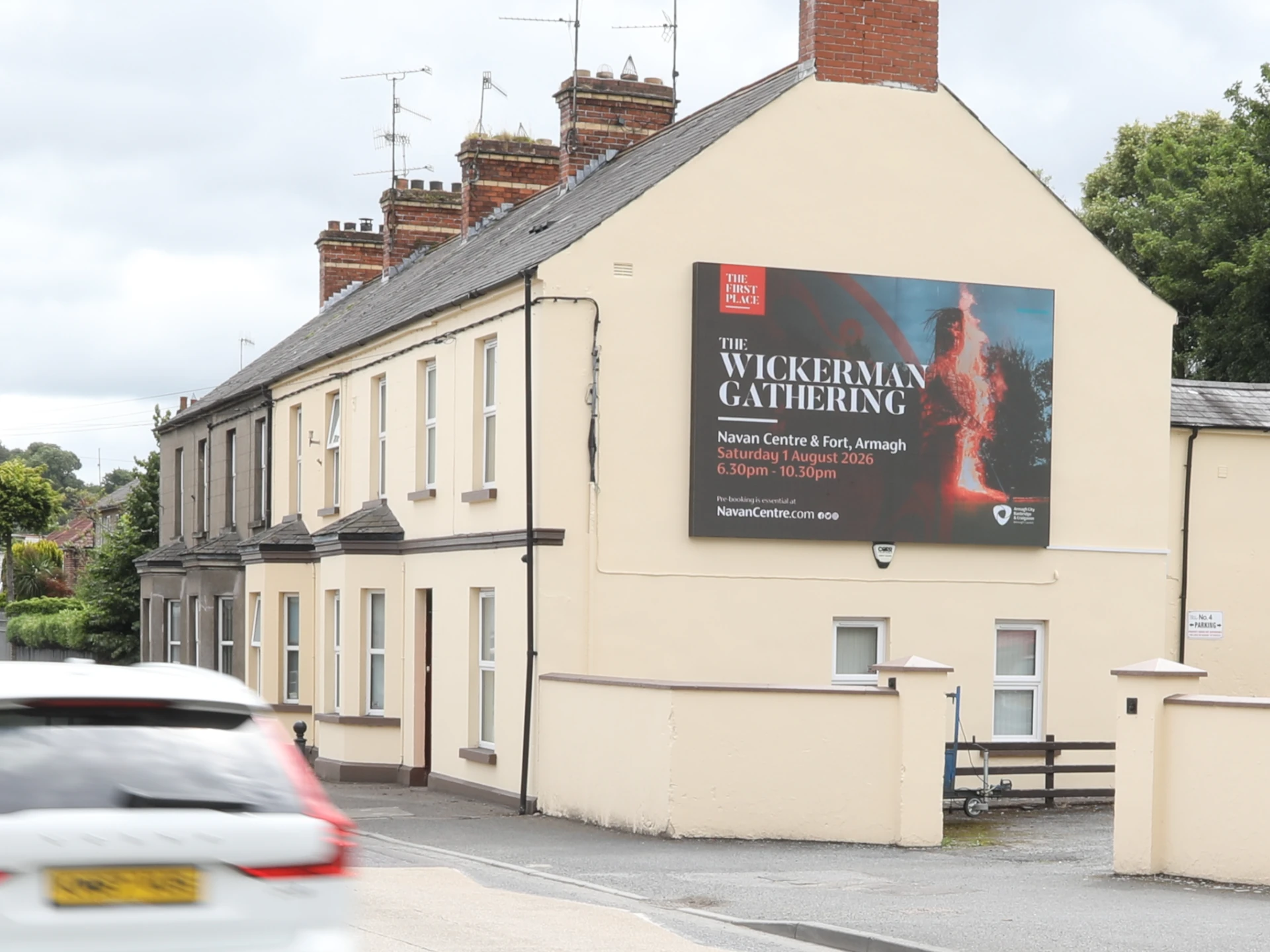 armagh moy road digital screen